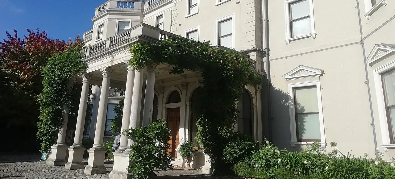Farmleigh House